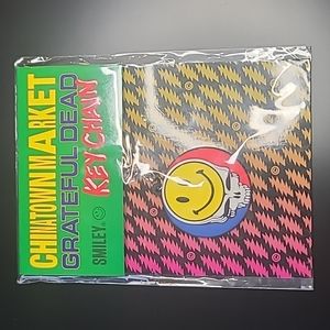 Chinatown Market x Grateful Dead x Smiley Key Chain